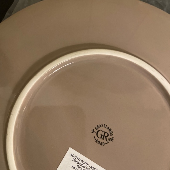 Grasslands Road Gold Embossed deer dessert plates - Picture 7 of 7